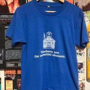 Vintage 80s Screen Stars 'Teachers are the Essential Element' T-Shirt Blue M